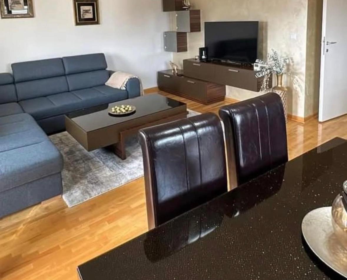 L&D Apartman Kruševac Exterior foto